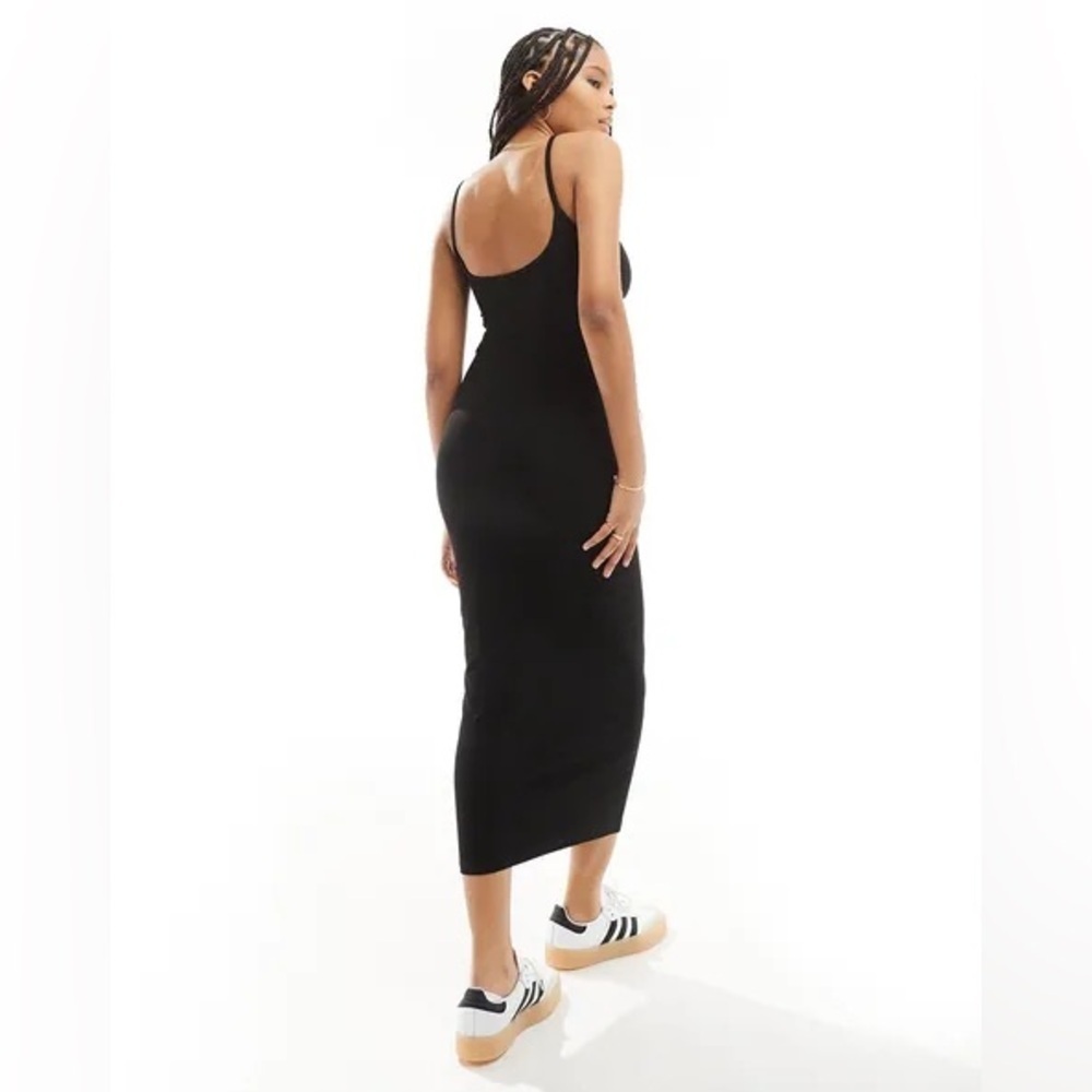 Topshop ribbed jersey bodycon midi dress. Size 4 - Picture 2 of 7